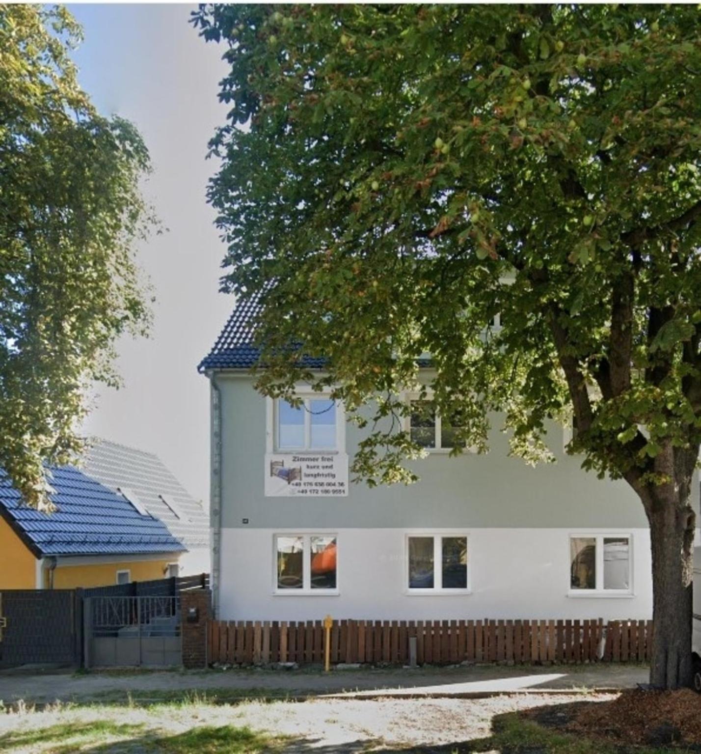 Antike Wohnmoeglichkeit Kurz Und Langfristig 100Qm Erdgeschoss Apartment Lauchhammer Exterior photo